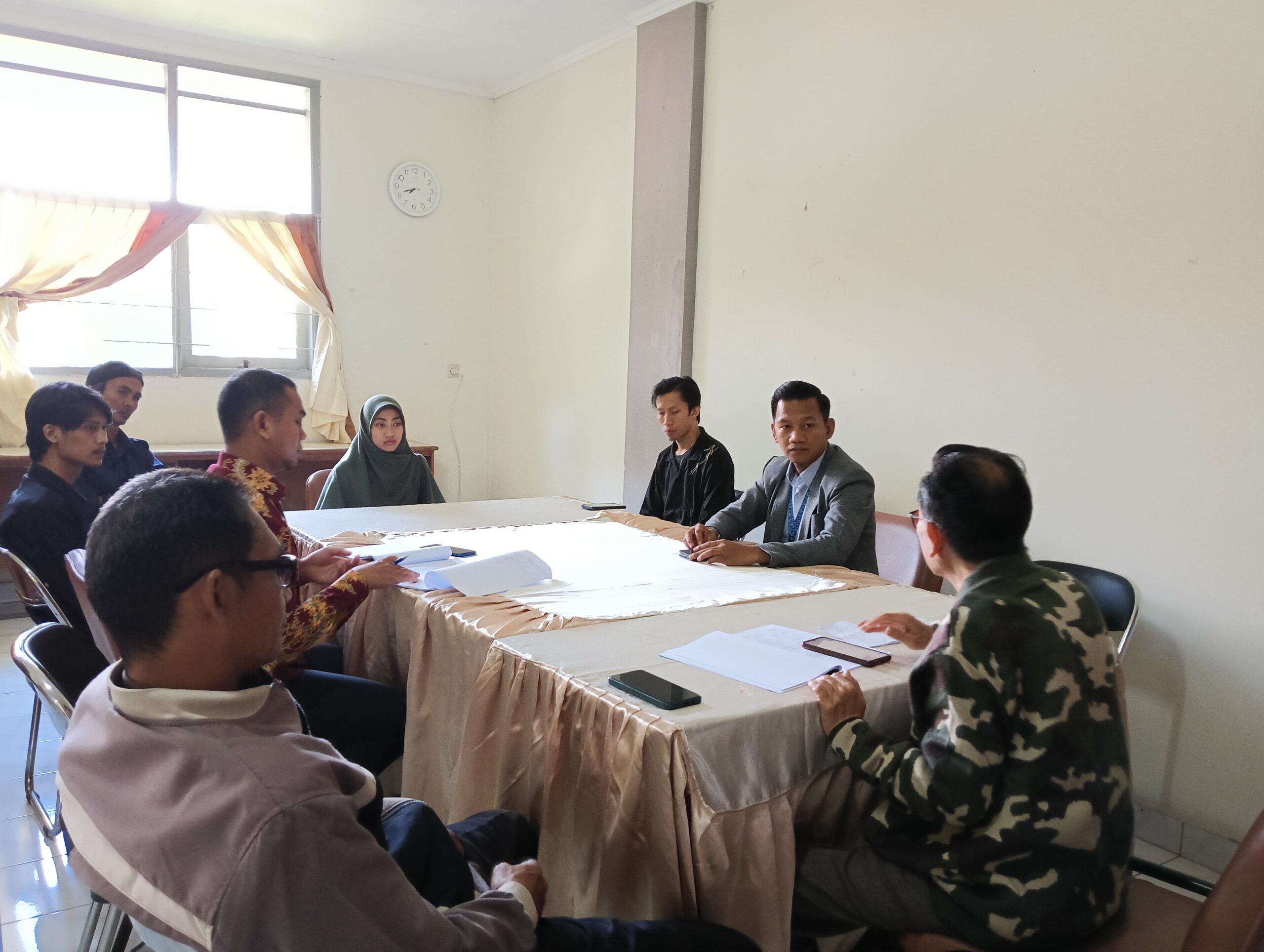 Rapat Persiapan Akreditasi Asrama Bina Siswa Madani sebagai Panti Anak Percontohan dari Kementerian Sosial